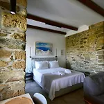 Chora Apartment