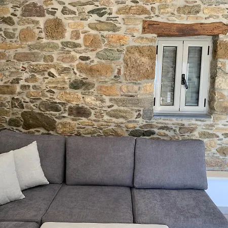 Chora Apartment